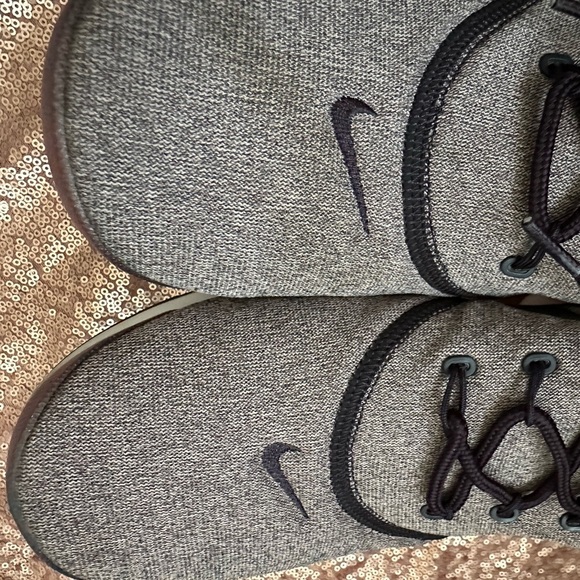 Nike Presto Fly Athletic Running Sneaker Port Wine Metallic 910570-602 - SZ 9 - Picture 9 of 9